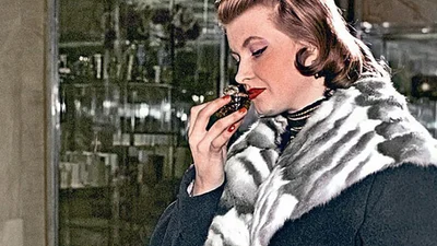 Назад в прошлое: самые популярные духи советского времени