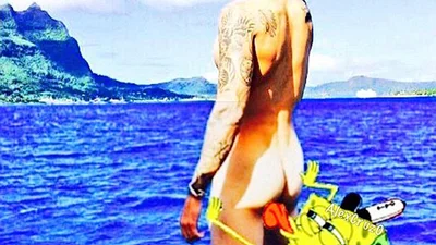 Скандальные пародии на голую попу Джастина Бибера