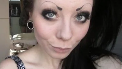 Жахи стилю: ТОП найбільш позбавлених смаку брів