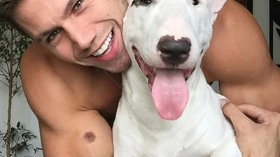 Милые фото красавчиков с собаками из Instagram