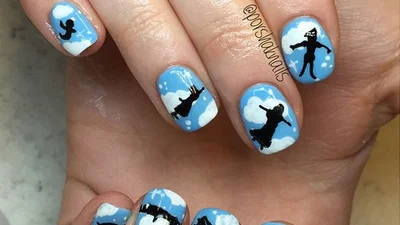 Сказка на яву: в моде диснеевский маникюр