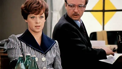 11 плюсов в том, чтобы встречаться с коллегой по работе