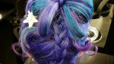 Они это сделали: 101 девушка покрасилась в неожиданные цвета