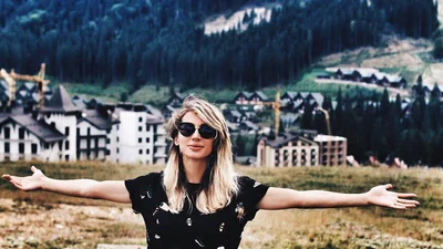 Светлана Лобода поделилась фотографиями отдыха в Карпатах