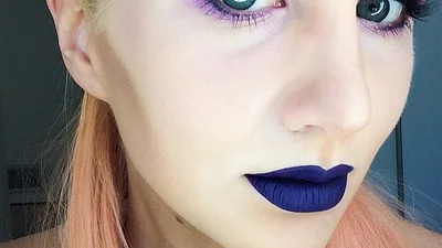 Новий тренд в Інстаграмі: різнокольорові брови