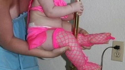 Жахливі батьки: дорослі, яким не можна довіряти дітей