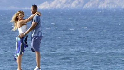 Счастливая Бейонсе наслаждается семейным отдыхом