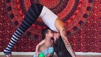 Беремо приклад: молоді мами займаються спортом із дітьми