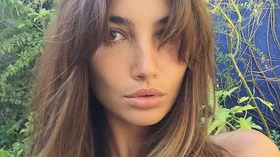 Модный тренд 2015: как подстричь челку и быть "в теме"