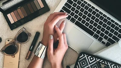 Стильные аксессуары, которые подчеркнут ваш образ