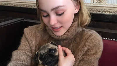 Малышка повзрослела: дочь Джонни Деппа поражает красотой