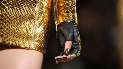 Ногтевое искусство: маникюр, на который потрачено 600 часов