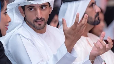 Вам и не снилось: сказочная жизнь принца Дубаи в Инстаграм