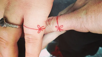 Смелые пары сделали себе тату вместо обручальных колец