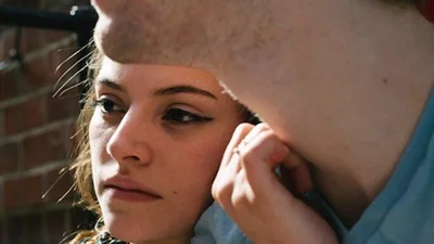 7 признаков того, что он боится серьезных отношений