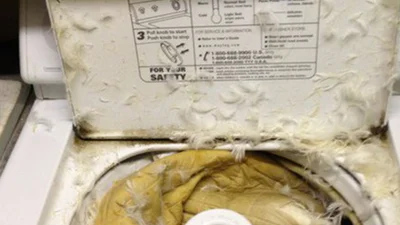 Велике прання: той незграбний момент, коли твоя пралка збожеволіла