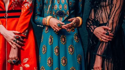 Gucci показали сочную и оригинальную коллекцию на весну