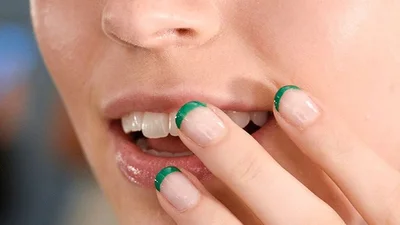 13 идей крутого маникюра, если нужно обратить на себя внимание