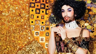 Кончита Вурст перевоплотилась в бабушку без бороды