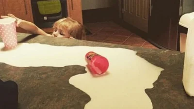 Небезпека: смішні наслідки дитини без нагляду