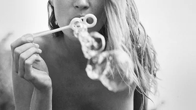 Вспомнить былое: голые снимки молодой Кейт Мосс