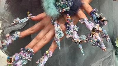 Маникюрные шедевры японцев могут свести с ума любого