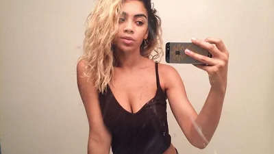 Голые девушки напомнили, как выглядит настоящая красота