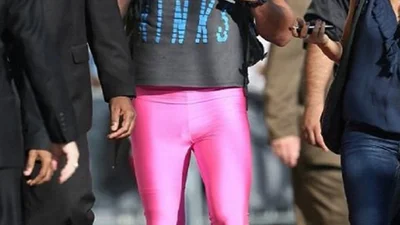 Спорт хвилинка: невдалі кадри зірок у лосинах