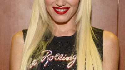 50 оттенков красного: все оттенки сочных губ Гвен Стефани