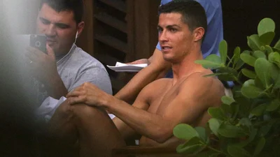Криштиану Роналду застукали с другом в Майами