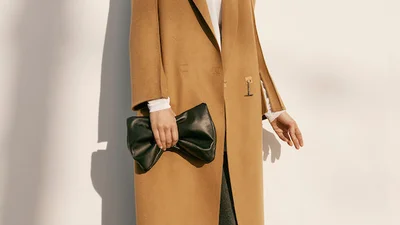 Простые и стильные наряды от Calvin Klein