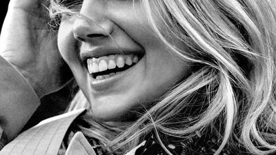 Кейт Аптон подурачилась в новой фотосессии