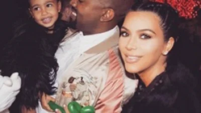 В Сеть попало первое фото сына Ким Кардашьян