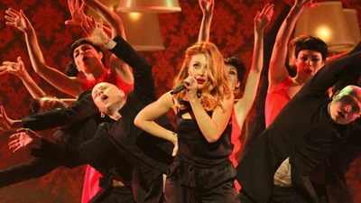 Лучшие сценические наряды Тины Кароль