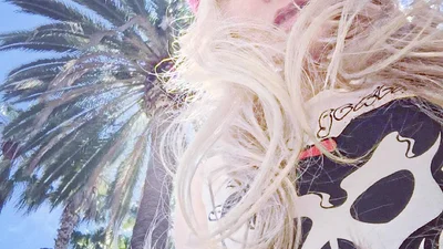 Дерзкая Аврил Лавин с годами становится только лучше