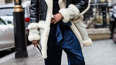 Странный уличный стиль во время Недели моды в Лондоне