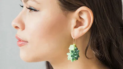 Злитися з природою: живі прикраси, які не в'януть