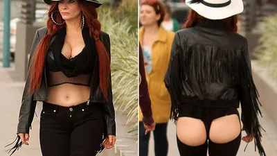 Самые дурацкие наряды знаменитостей за последний месяц