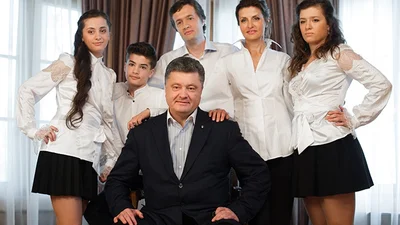 Петр Порошенко второй раз стал дедушкой