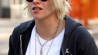 Крістен Стюарт стала блондинкою (і це не пішло їй на користь)