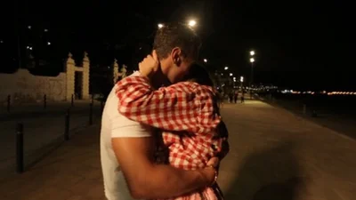 Холостяку не сподобалось, що його цілують