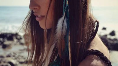Зачіска в стилі хіппі: модна фішка цього літа