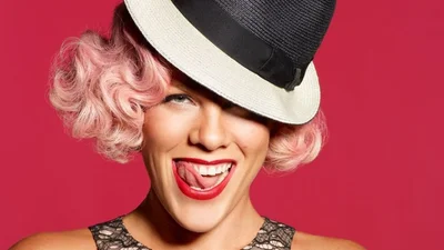 Пінк створила занадто казковий світ у своєму новому кліпі