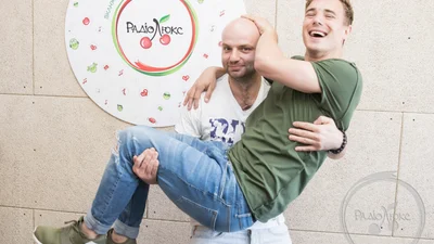 Смішна реакція Вадима Олійника на голу жінку