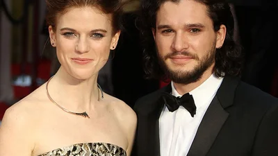 Кіт Харрінгтон поділився подробицями роману з Роуз Леслі