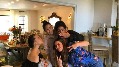 Джон Ледженд поділився милими сімейними фото