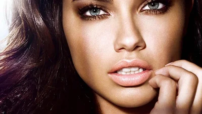 Адріана Ліма вразила надзвичайно ніжним фото з бойфрендом