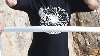 Сезон відкрито: зірки демонструють свої фігури в бікіні