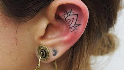Тату на вусі: новий мега-крутий тренд