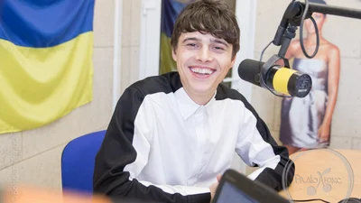 Alekseev співає без фонографи в прямому ефірі Люкс ФМ